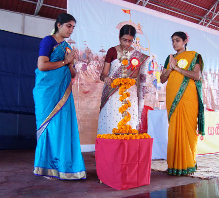 Inauguration of Hindu Dharmajagruti Sabha by lighting a Samai (an oil lamp)